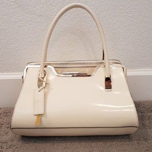 Gorgeous Cromia Italian leather hand bag